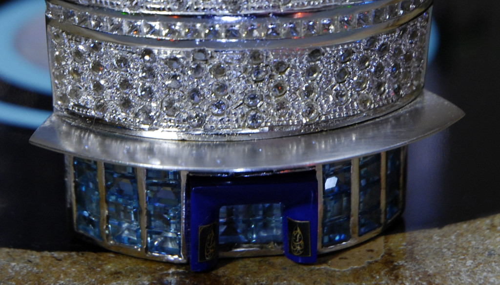 12-particolare portone vela